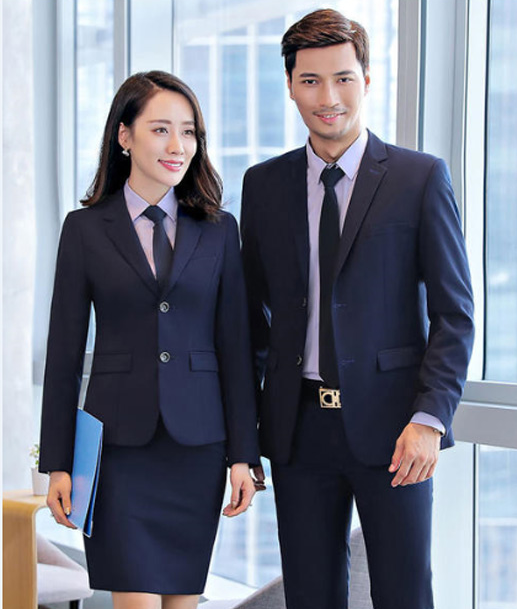 職場(chǎng)白領(lǐng)如何選擇定制西裝